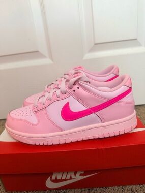 Nike Kids Pink Low-Top Sneakers with Bright Pink Swoosh